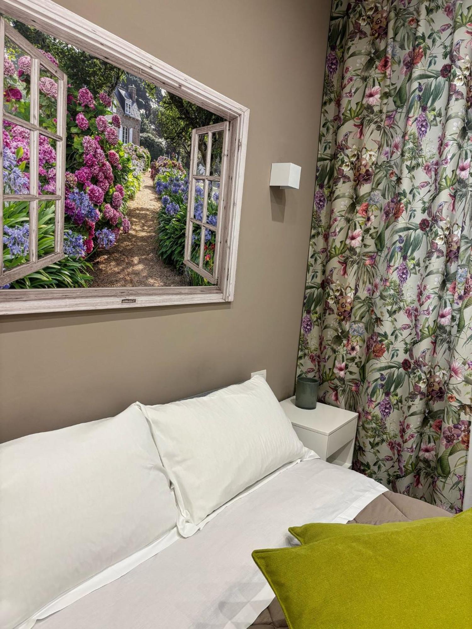 Di Passaggio Hotel บารี ภายนอก รูปภาพ